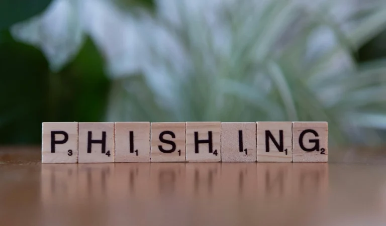 Experts waarschuwen voor phishing via .zip en .mov