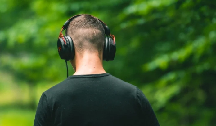 Muziekgenerator Suno getroffen door groot datalek Muziekgenerator Suno getroffen door groot datalek